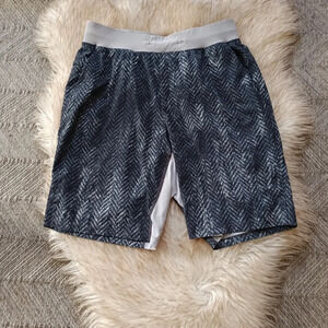 Lululemon Men's T.H.E. Short Linerless 9" #M7AAWS, Bleached Herringbone M